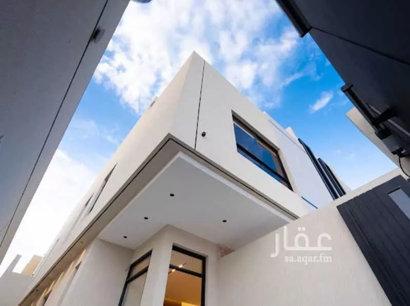 3 bedroom floor in Al Shuhada 10