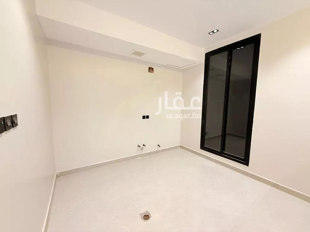 5 bedroom floor in Al Hazm 6
