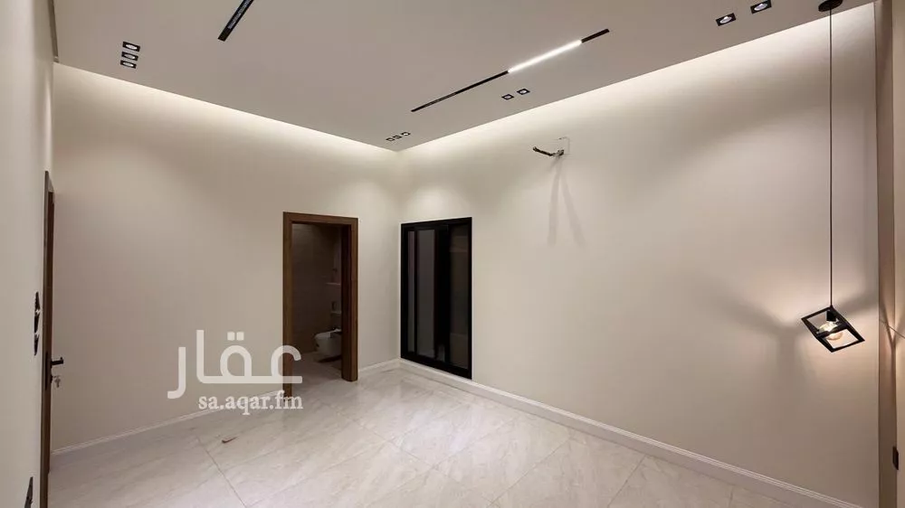 4 bedroom floor in Al Aridh 3
