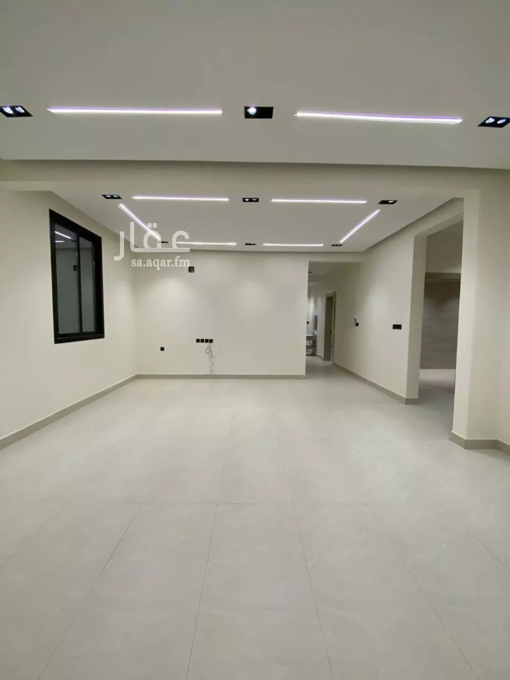 5 bedroom floor in Al Khaleej 2