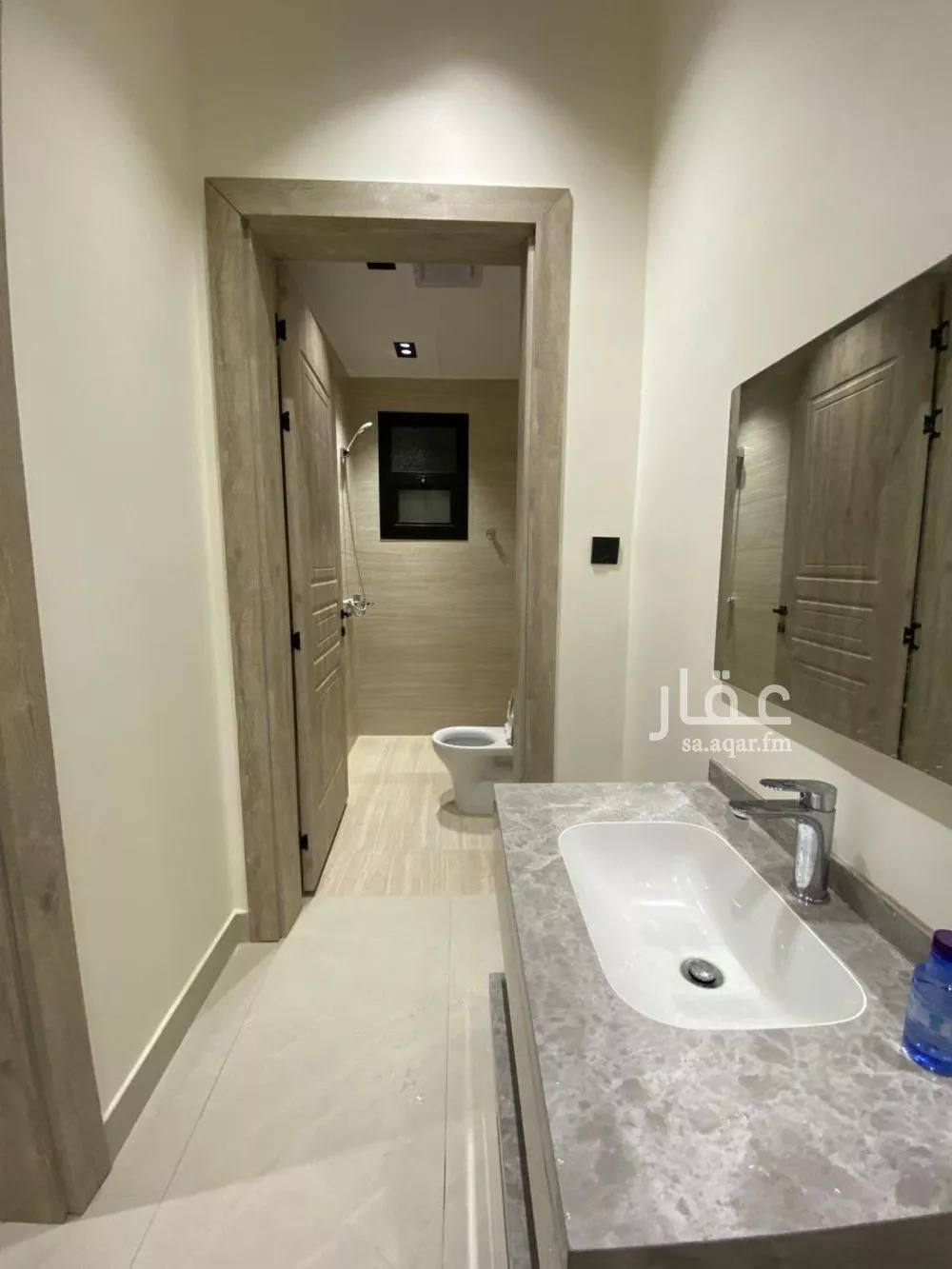 5 bedroom floor in Al Khaleej 3
