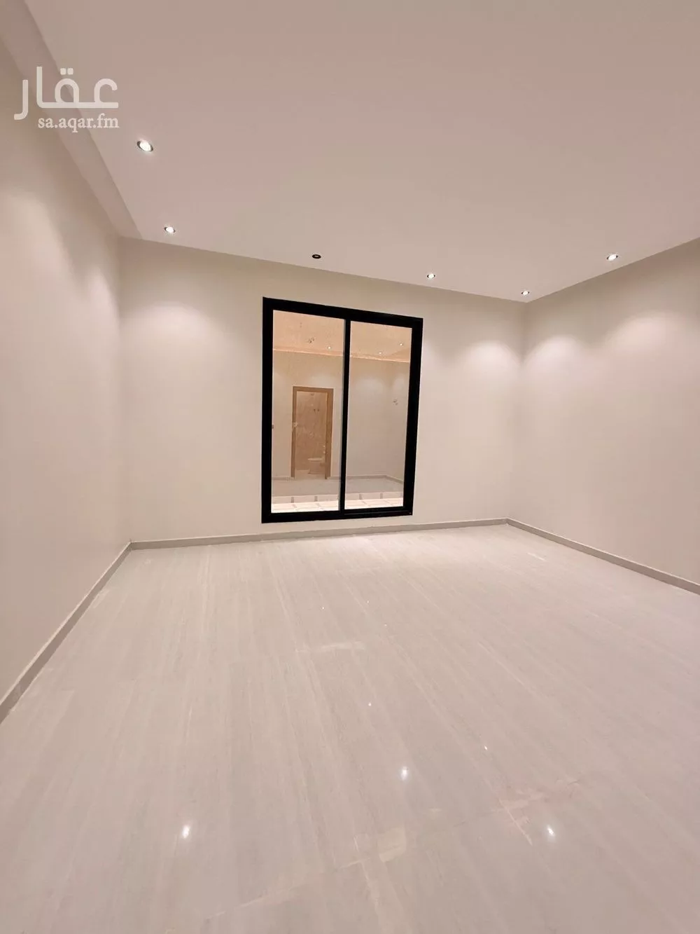 دور 4 غرف في عكاظ 11