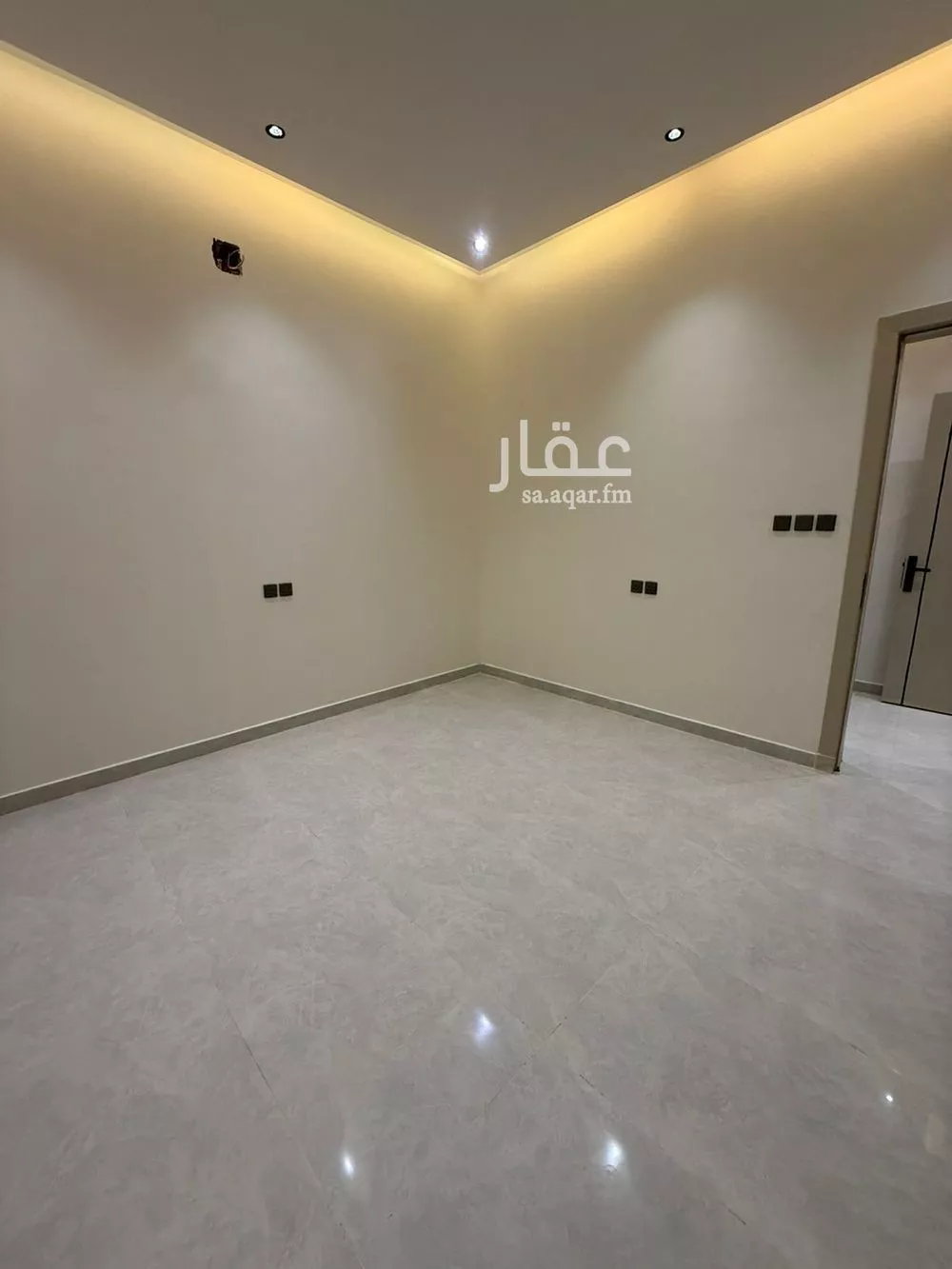 دور 5 غرف في احد 4