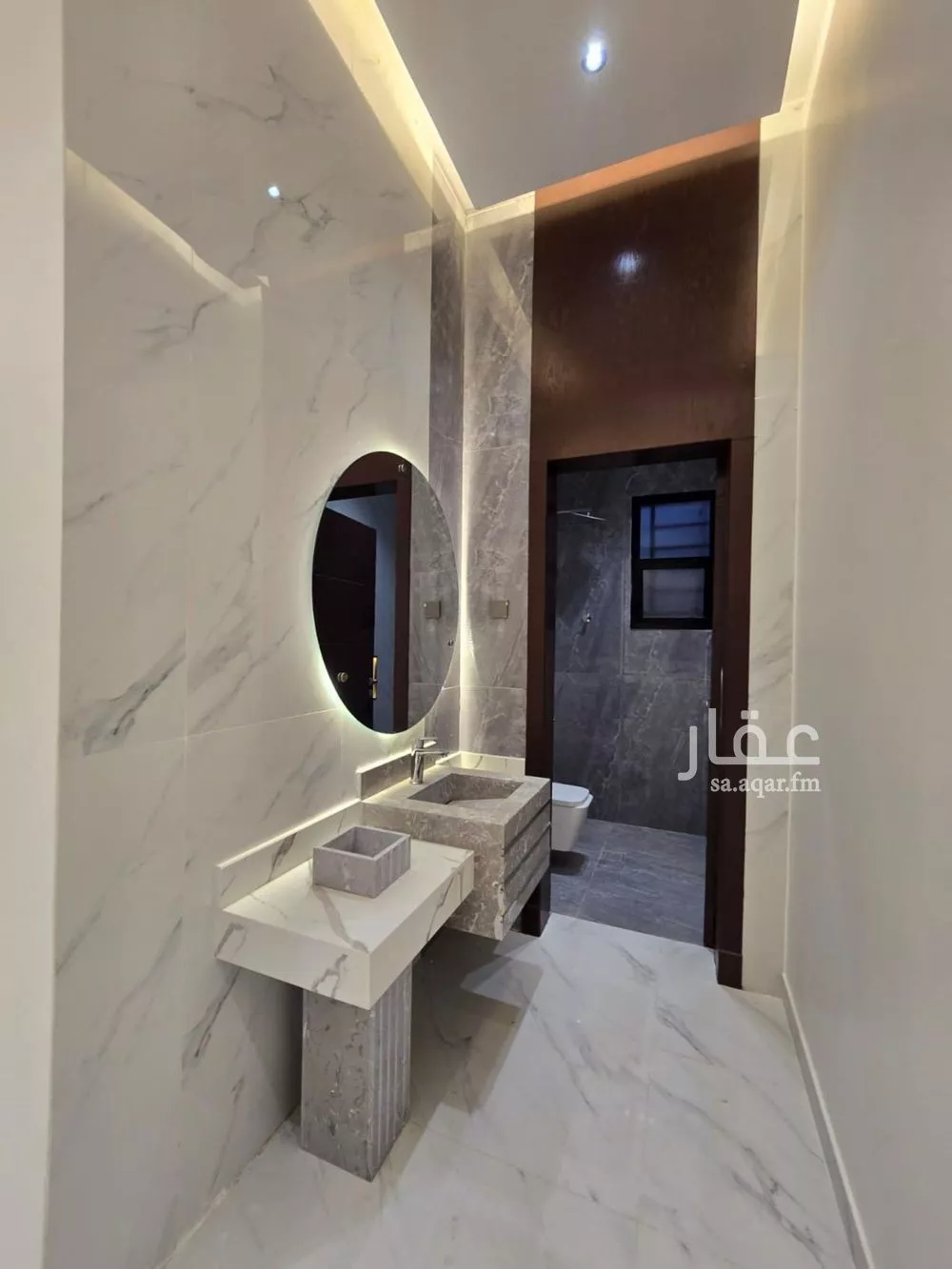 4 bedroom floor in Al Janadriyah 10