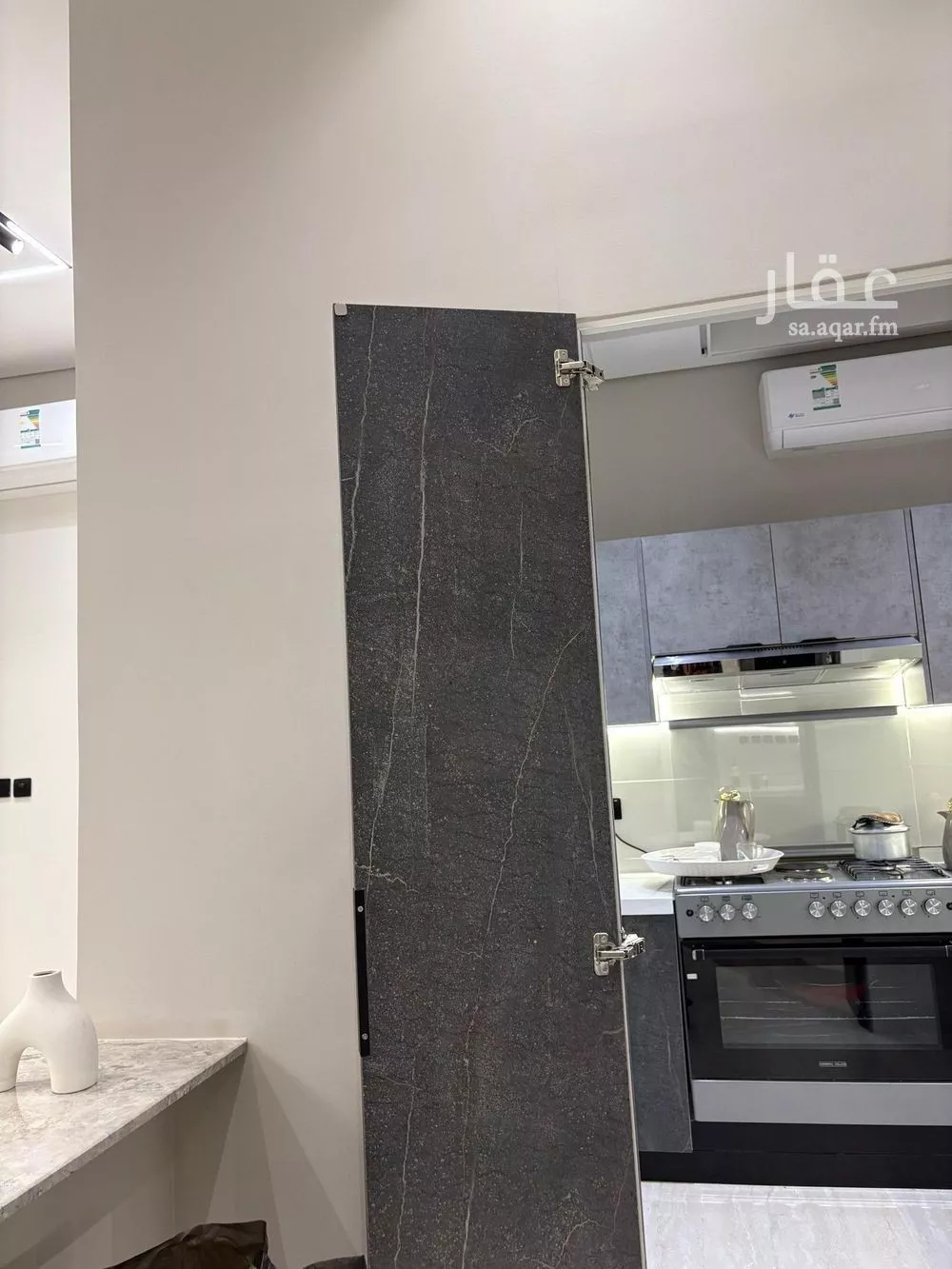 5 bedroom floor in Al Aridh 3
