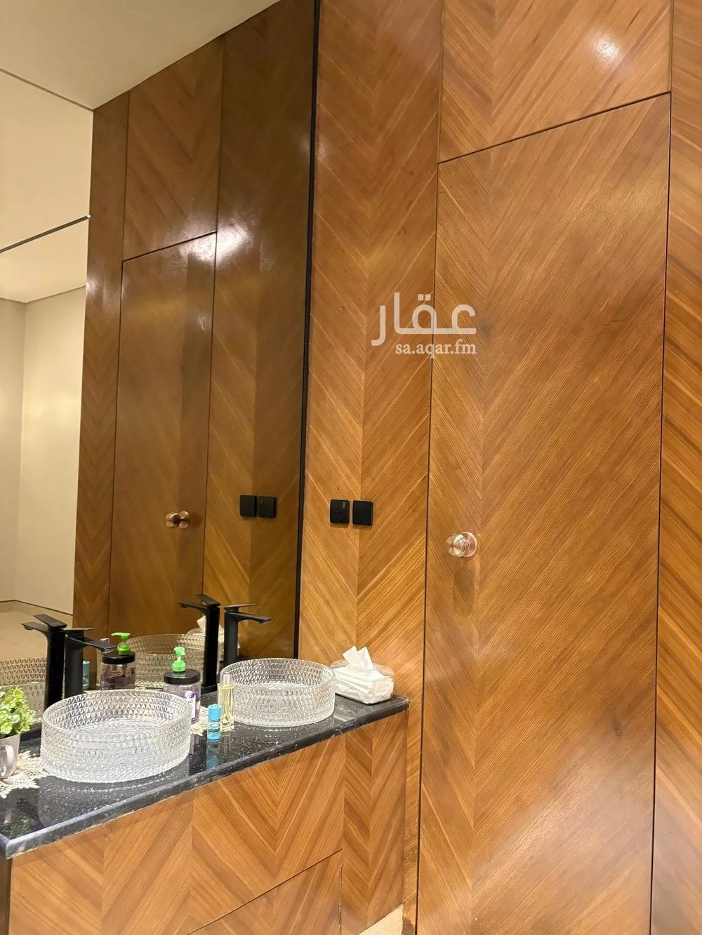 5 bedroom floor in Al Aridh 7