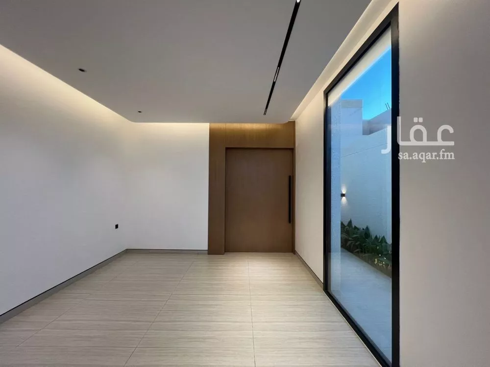 دور 3 غرف في العارض 7