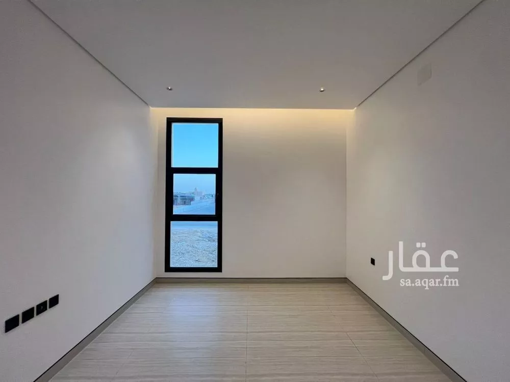 دور 3 غرف في العارض 8