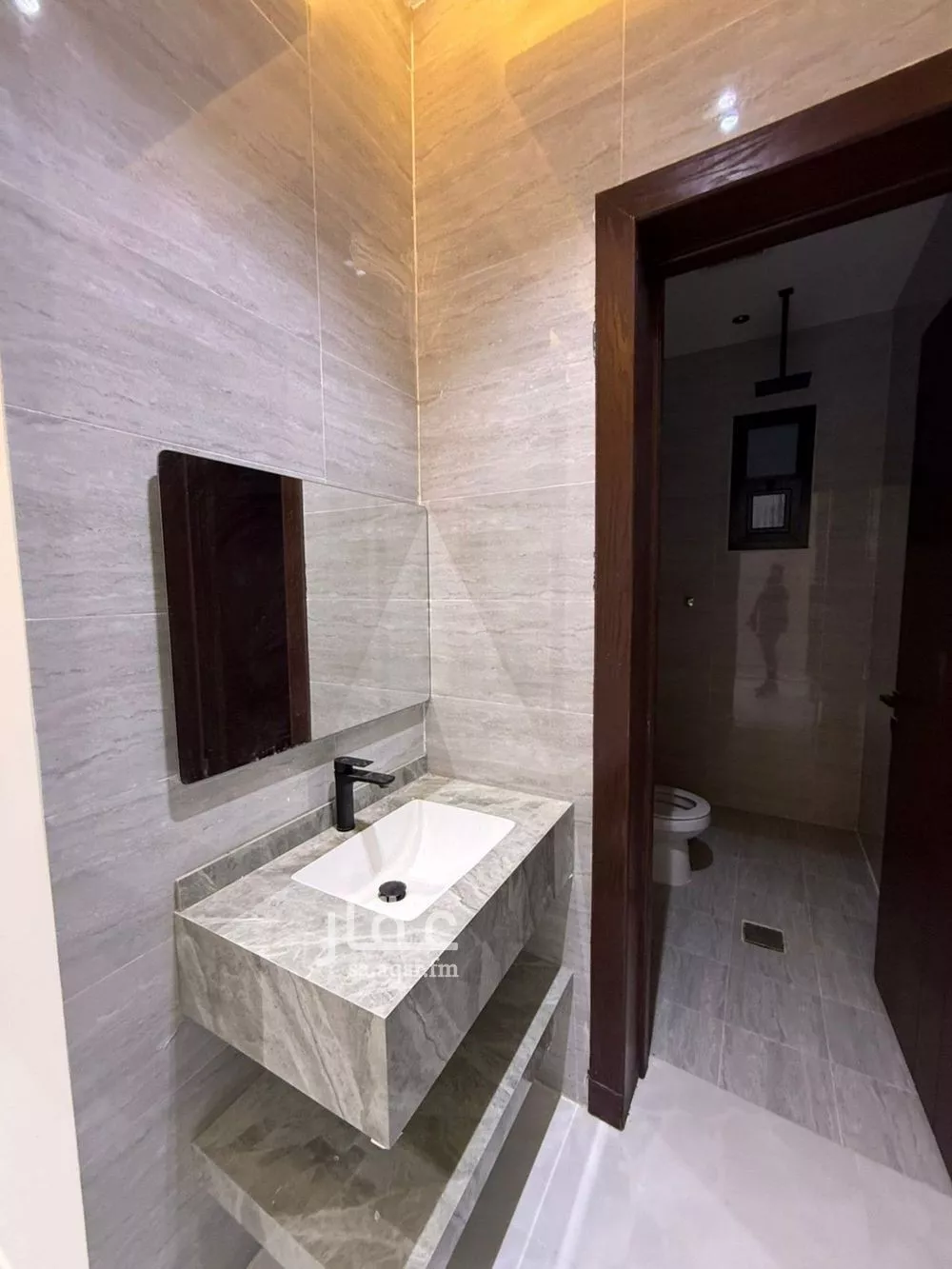 5 bedroom floor in Dahiat Namar 15