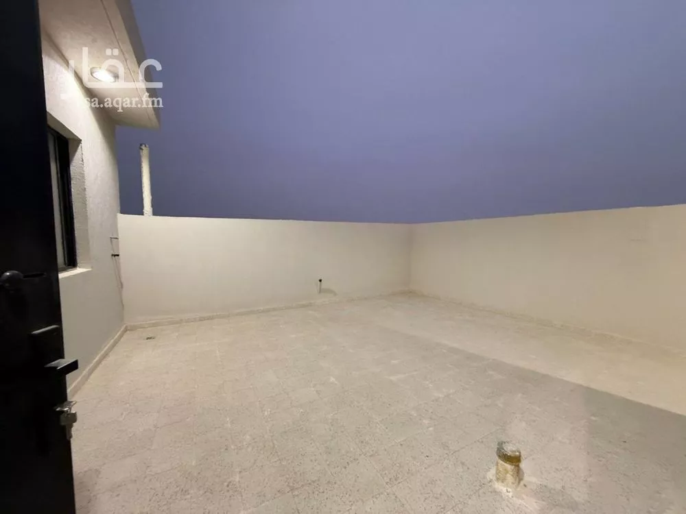 5 bedroom floor in Dahiat Namar 17