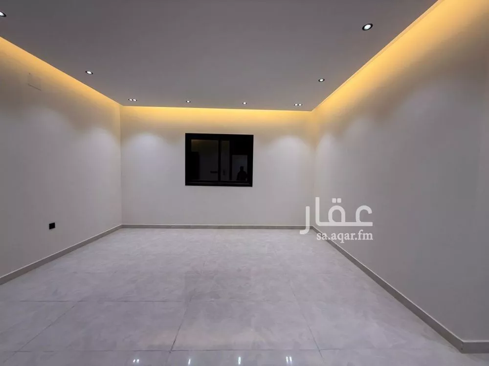5 bedroom floor in Dahiat Namar 19
