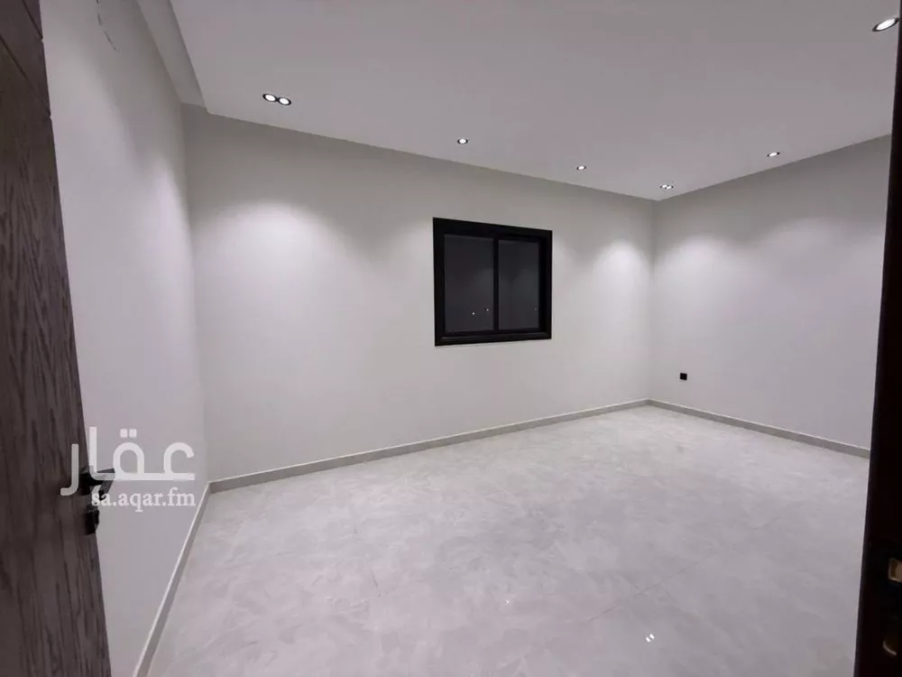 5 bedroom floor in Dahiat Namar 23