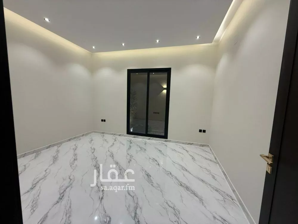 5 bedroom floor in Dahiat Namar 7
