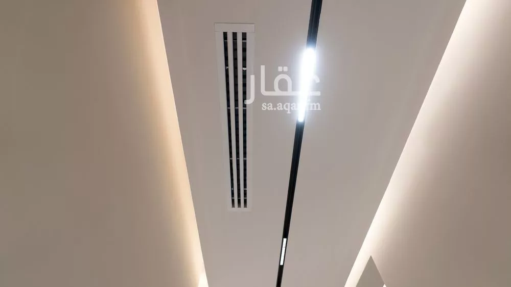 3 bedroom floor in Al Aridh 16