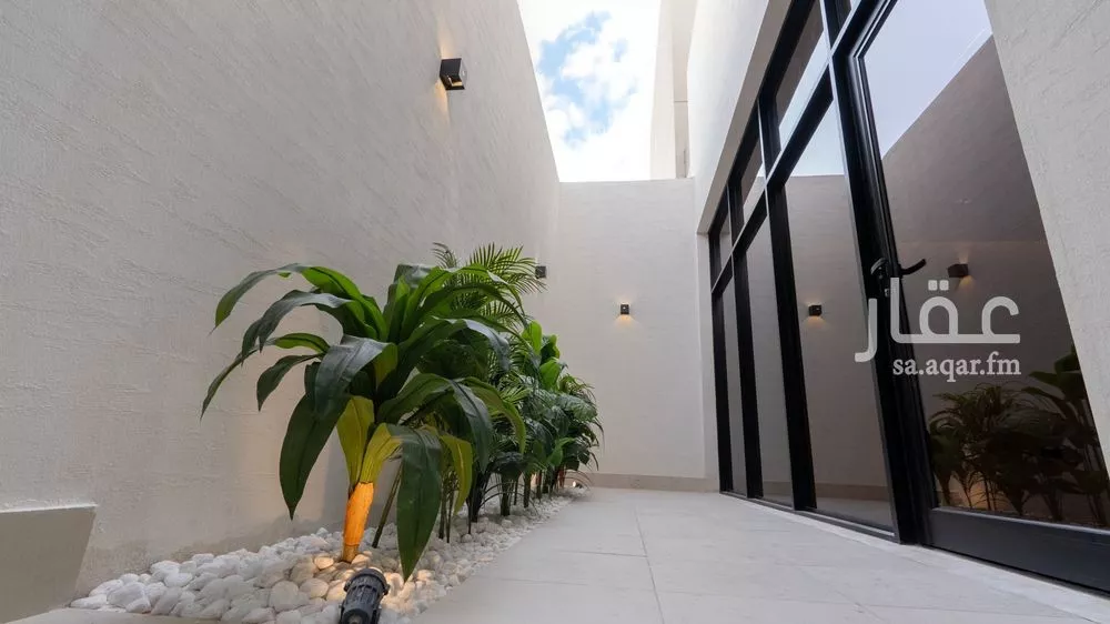 3 bedroom floor in Al Aridh 22