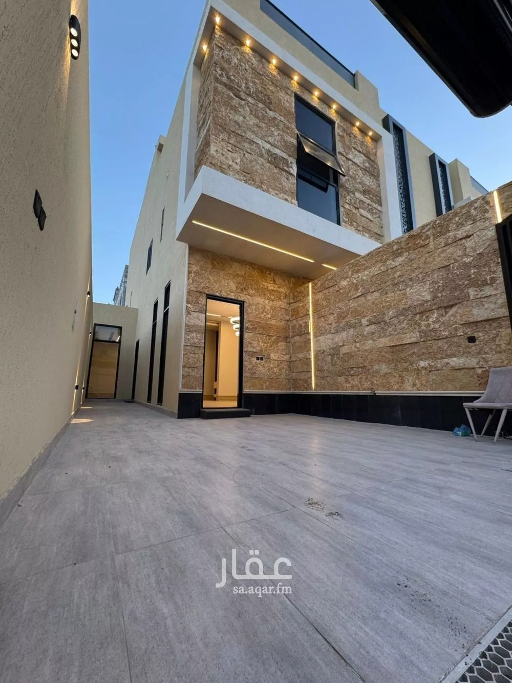 دور 3 غرف في العارض 2