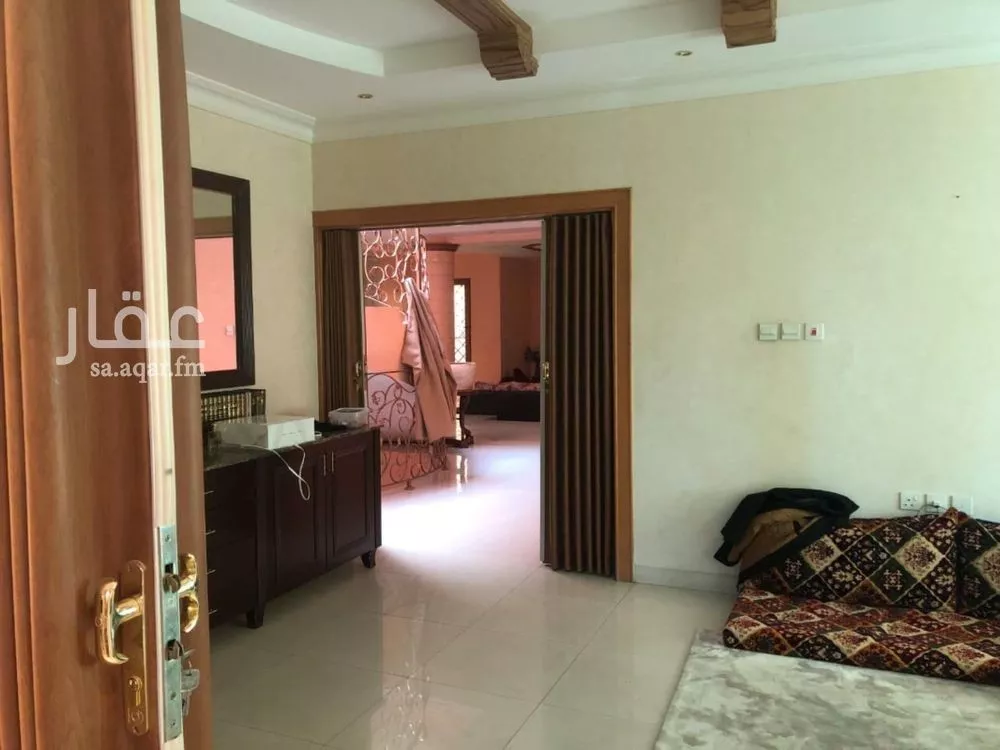 7 bedroom villa in Al Rawdah, Riyadh 3