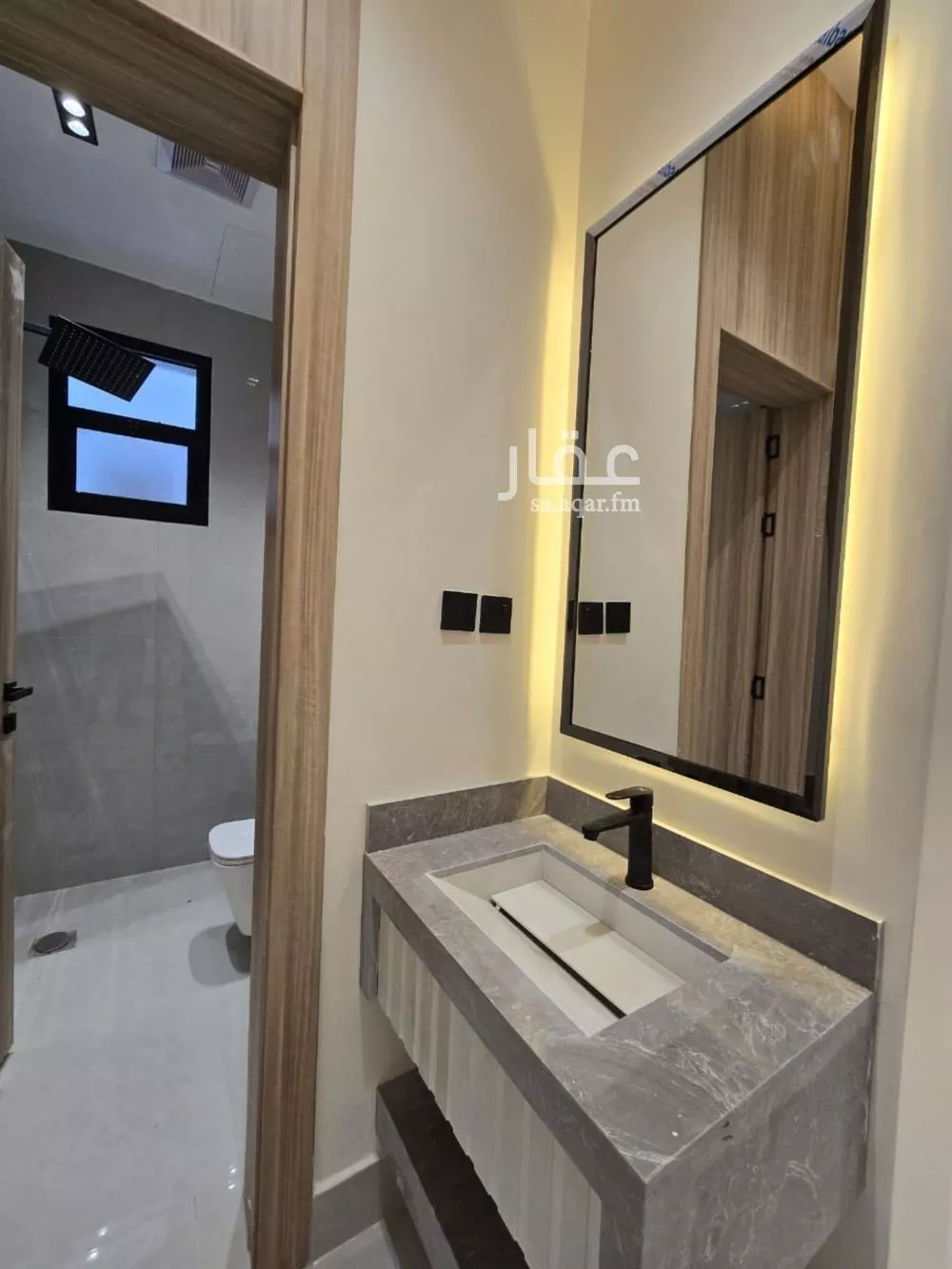 4 bedroom floor in Al Maizilah 11