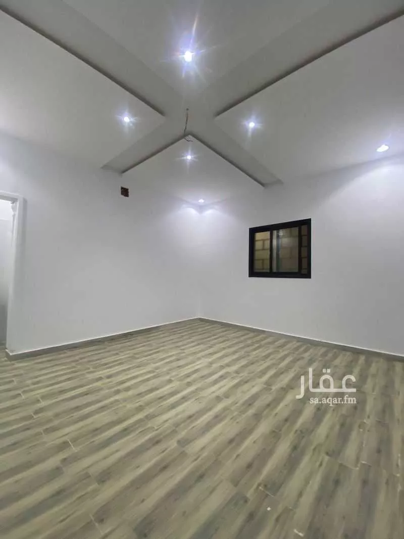 5 bedroom floor in Al Rimal 12