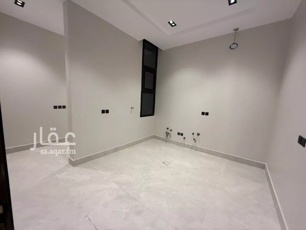 4 bedroom floor in Qurtubah 7
