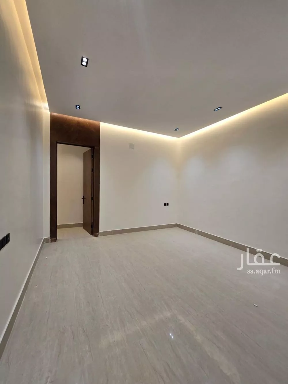 3 bedroom floor in Dahiat Namar 12