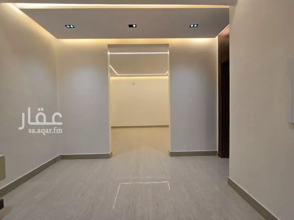3 bedroom floor in Dahiat Namar 8