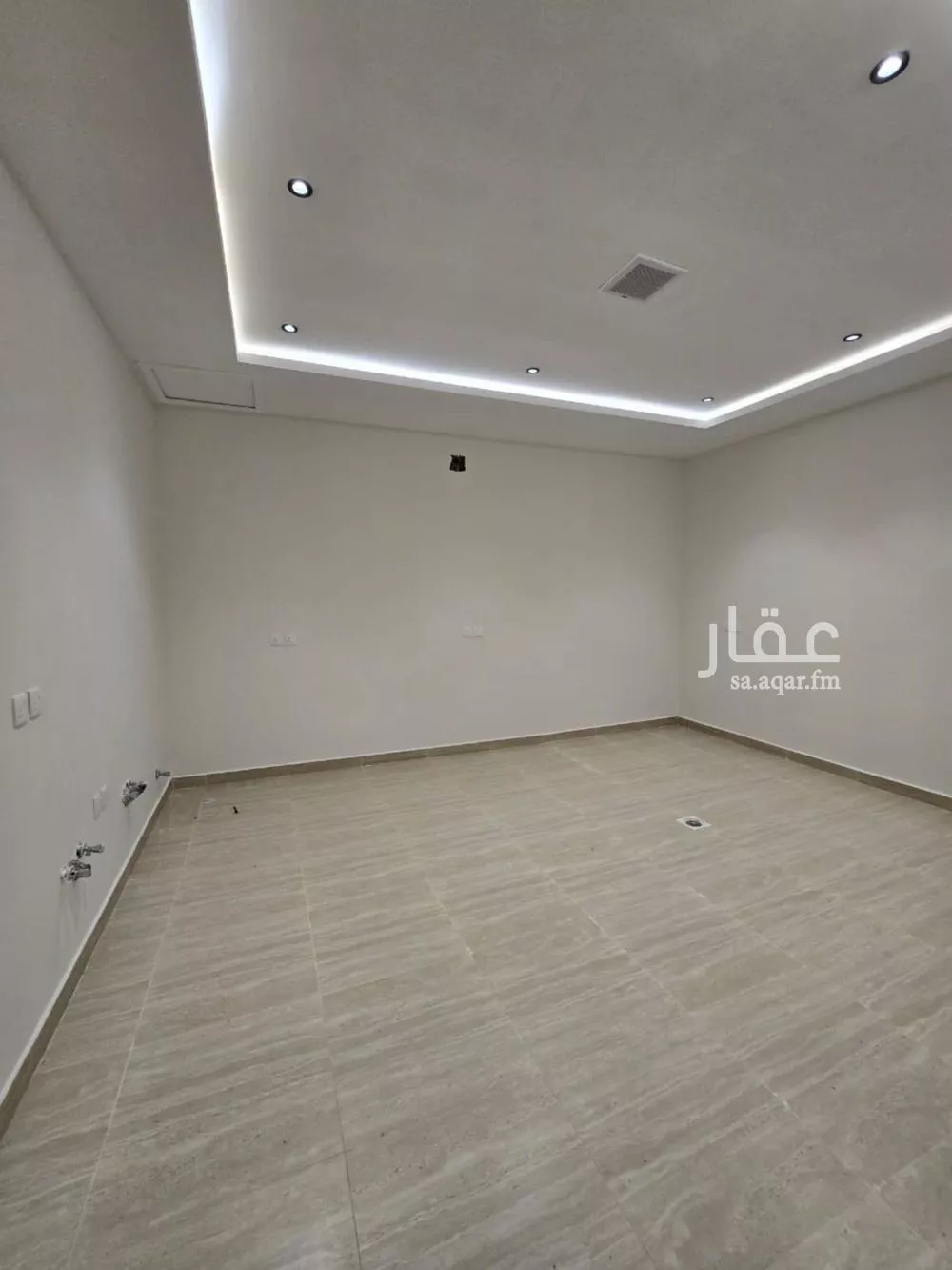 دور 4 غرف في عكاظ 8