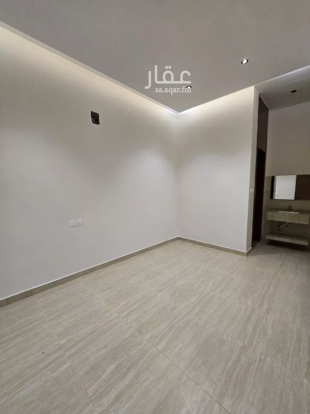 دور 4 غرف في عكاظ 9