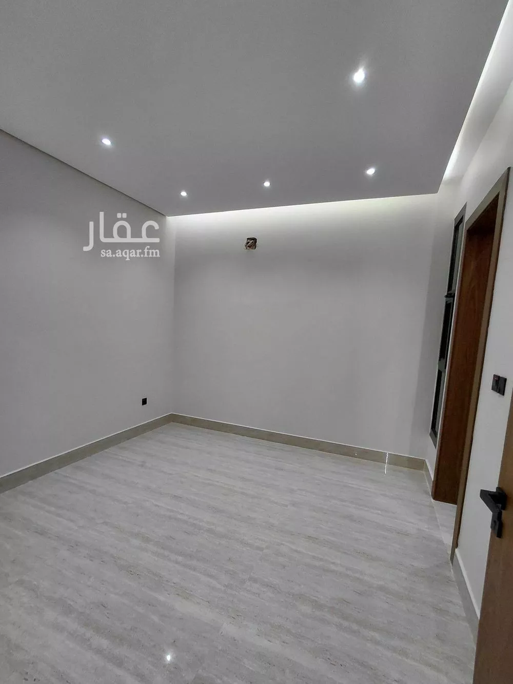 دور 5 غرف في الرمال 13