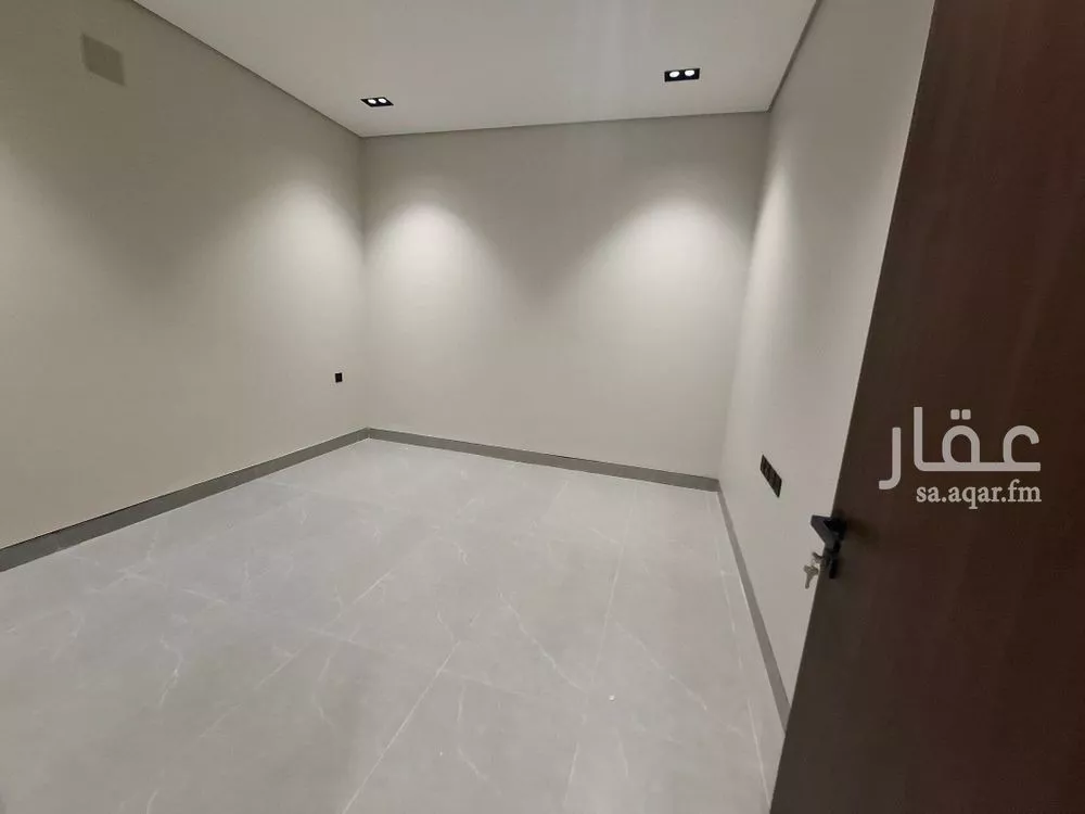 دور 5 غرف في إشبيلية 10