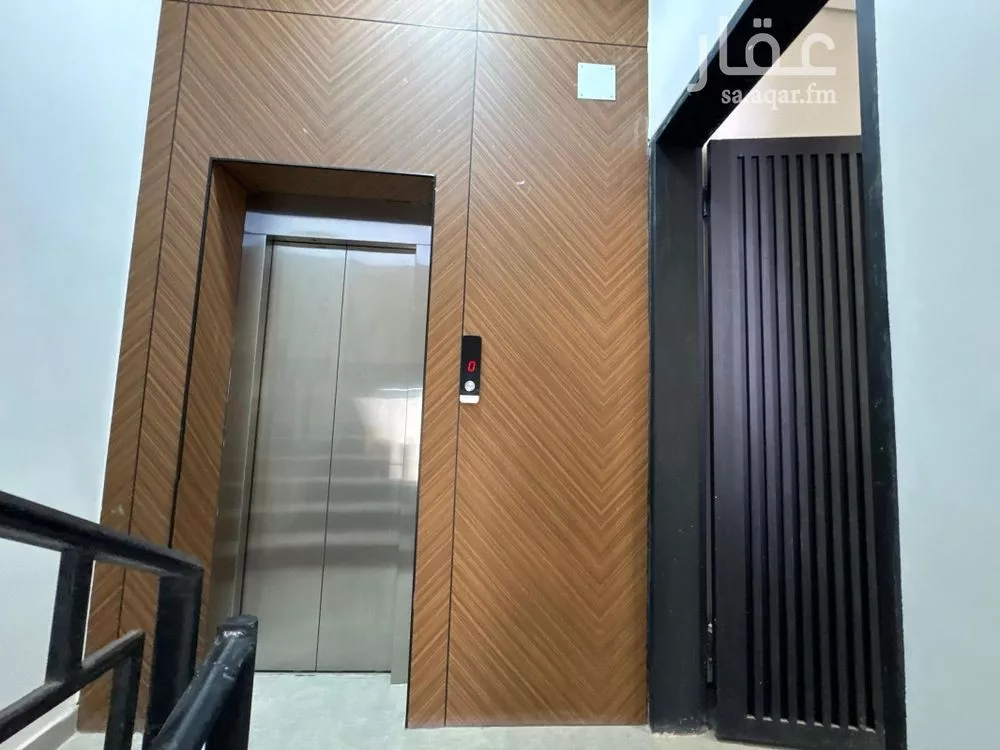 4 bedroom floor in Al Rimal 14