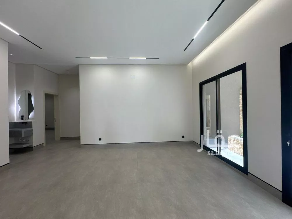 4 bedroom floor in Al Rimal 15