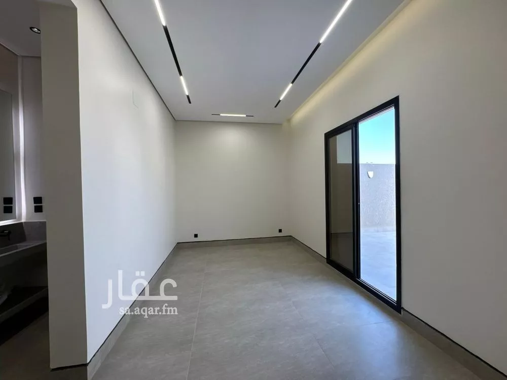 4 bedroom floor in Al Rimal 5