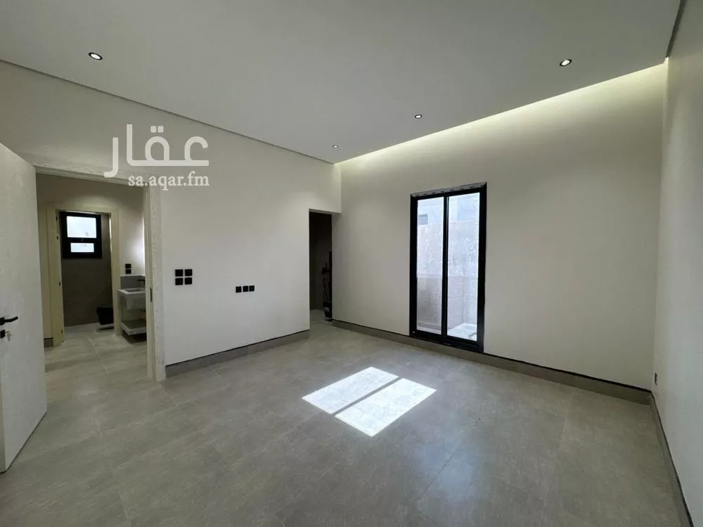 4 bedroom floor in Al Rimal 9