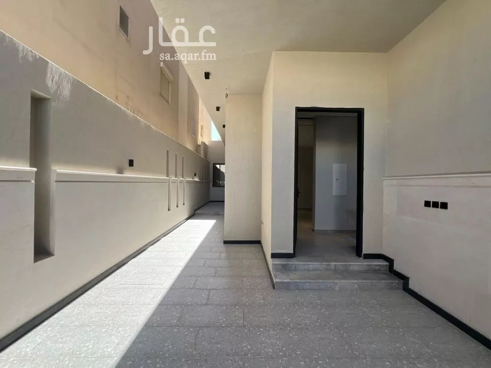 4 bedroom floor in Al Narjis 5