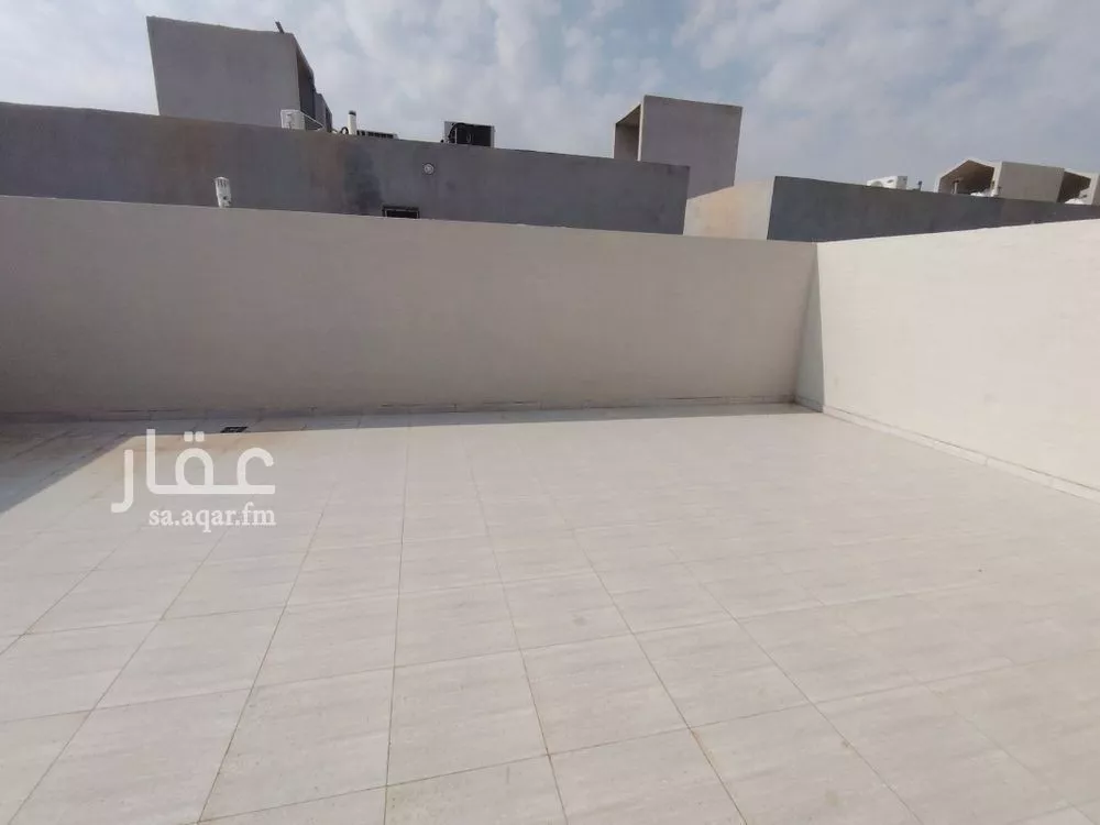 5 bedroom floor in Al Qadisiyah 10