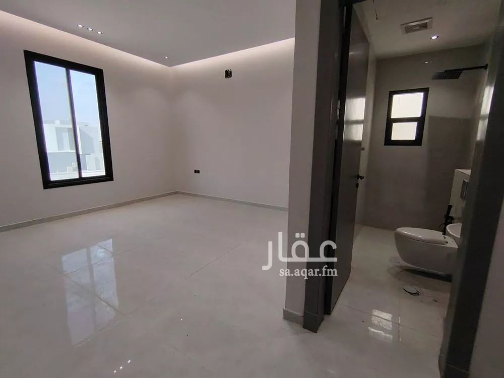 4 bedroom floor in Ash Sharq 4