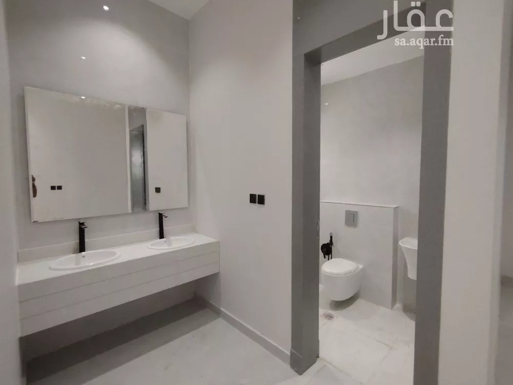 4 bedroom floor in Ash Sharq 8