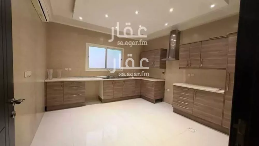 4 bedroom villa in Al Yasmin, Riyadh 10