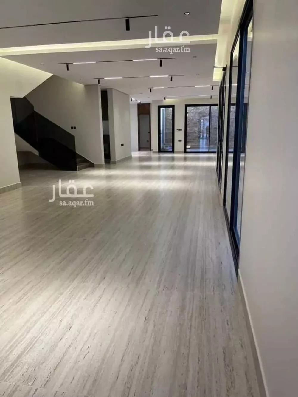 3 bedroom floor in Al Aridh 4