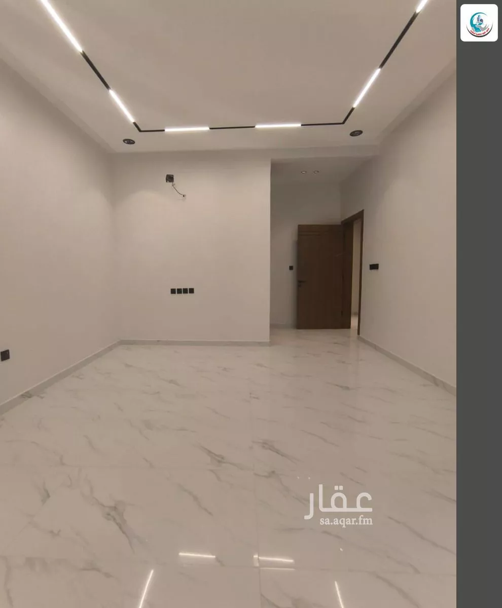 5 bedroom floor in Al Janadriyah 5