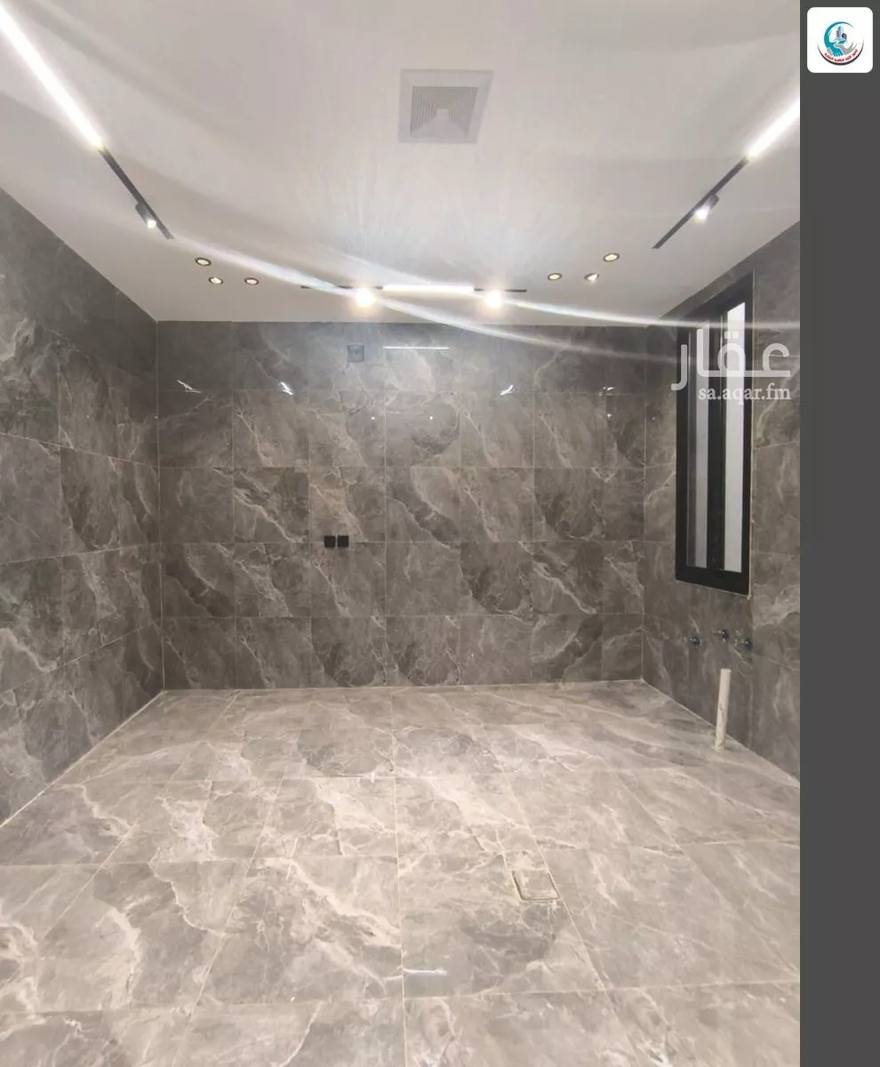 5 bedroom floor in Al Janadriyah 6