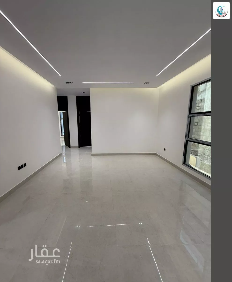 5 bedroom floor in Al Janadriyah 2
