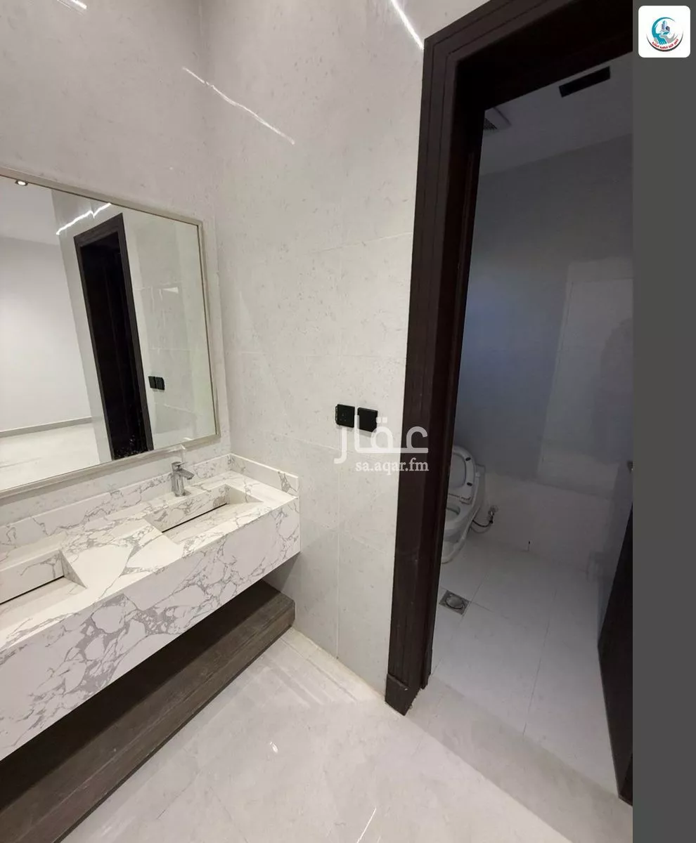 5 bedroom floor in Al Janadriyah 6