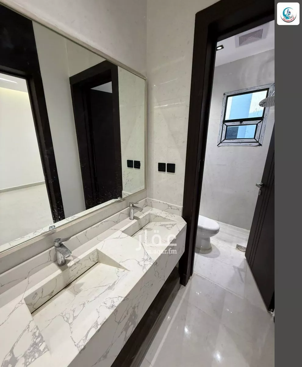 5 bedroom floor in Al Janadriyah 7