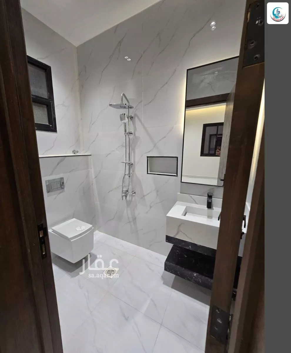 5 bedroom floor in Ash Sharq 4