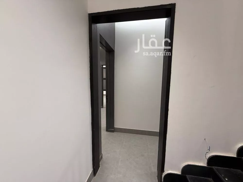 4 bedroom floor in Al Munsiyah 7