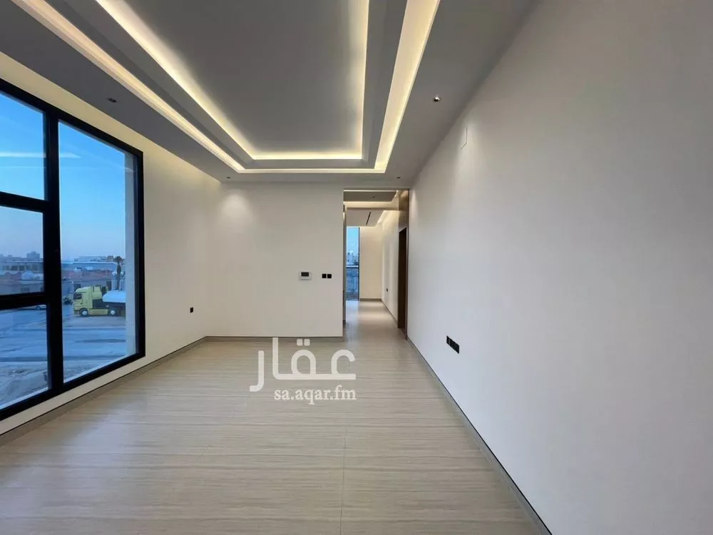3 bedroom floor in Al Aridh 13