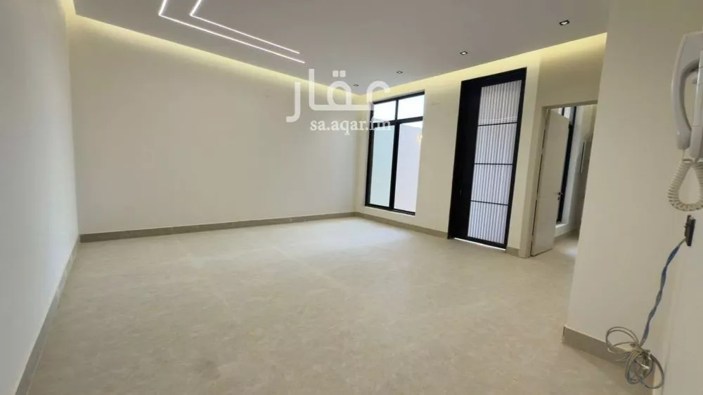 5 bedroom floor in Dahiat Namar 2