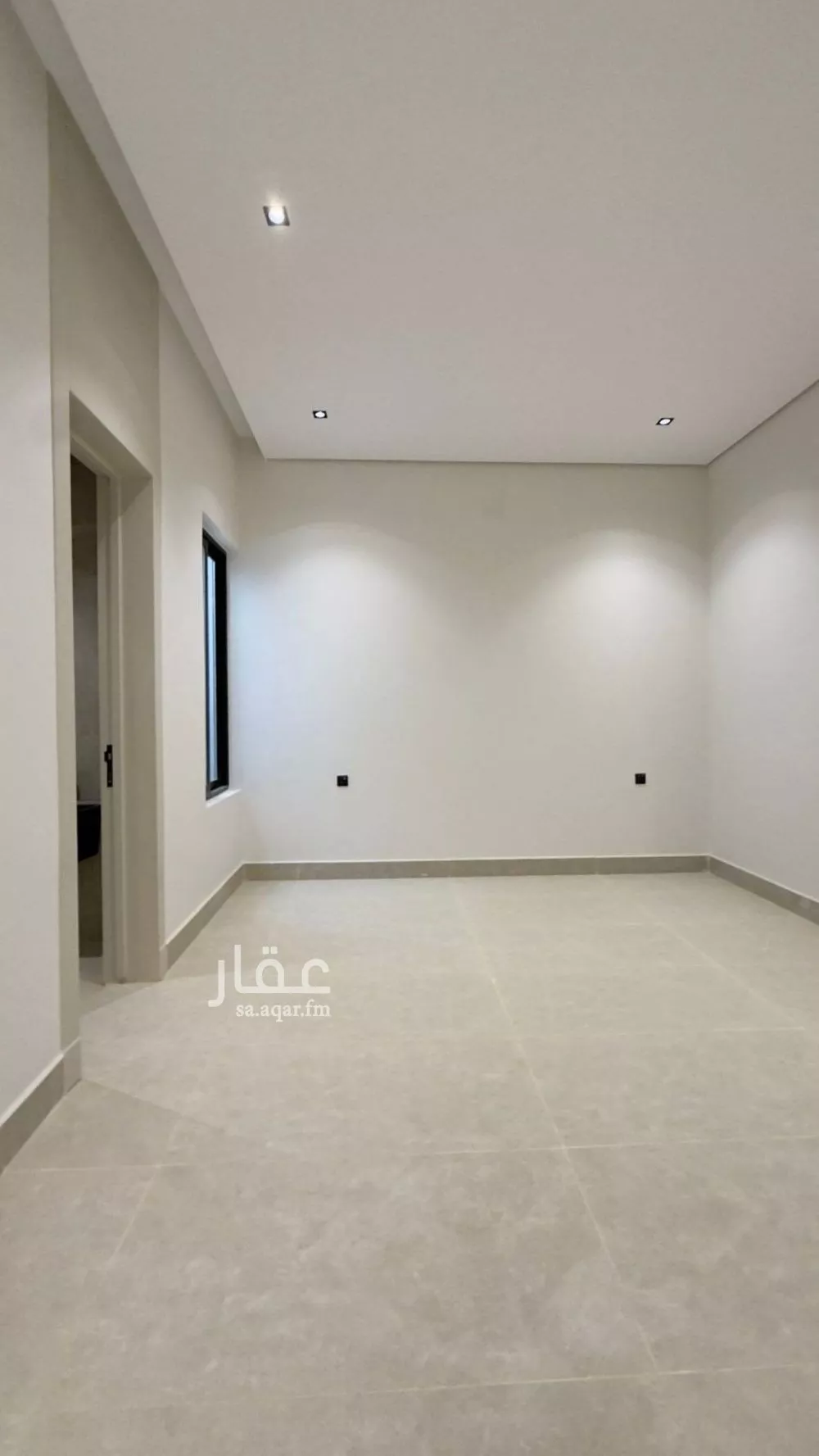5 bedroom floor in Dahiat Namar 16